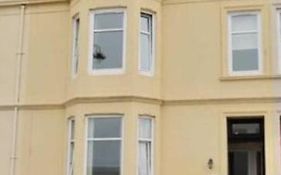 Girvan Guest House